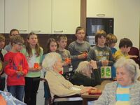 Besuch der Grundschule Schorndorf - Pflegezentrum Gschwendner Roding